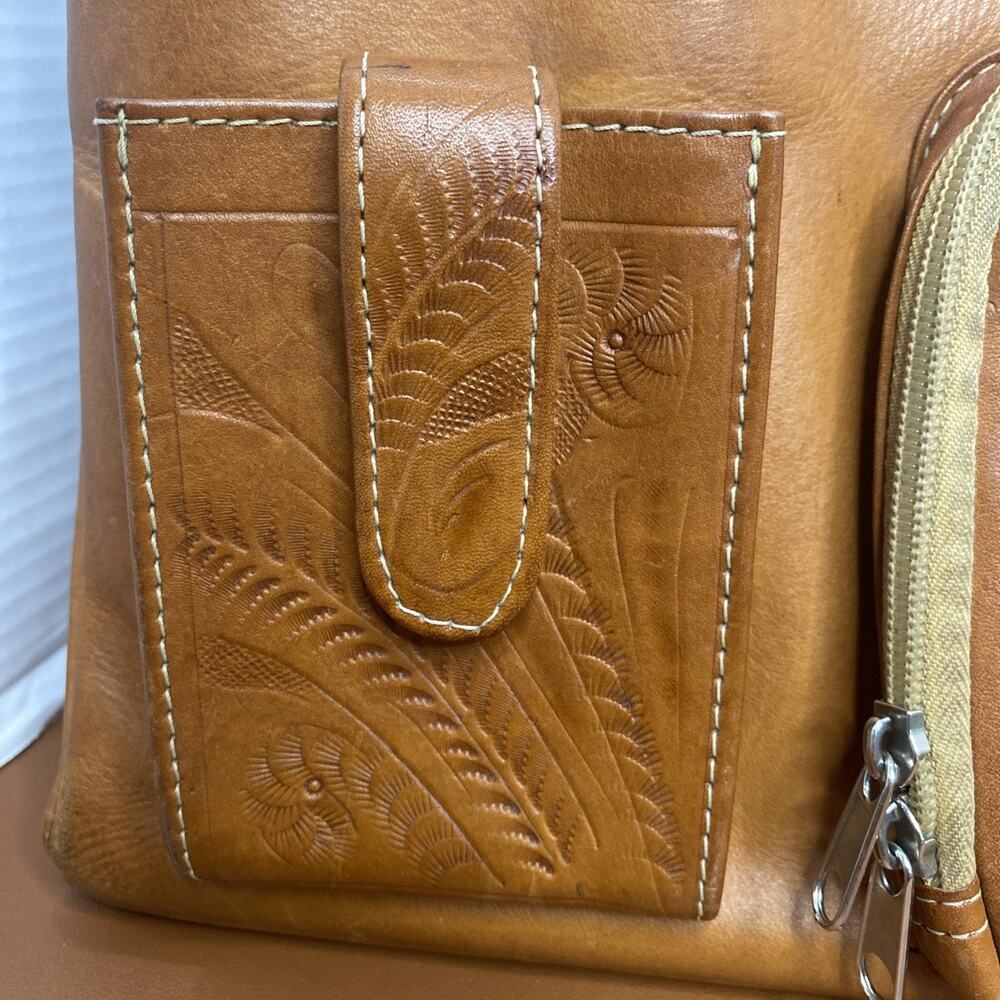 VINTAGE HAND TOOLED EMBOSSED BROWN TAN LEATHER SHOULDER BAG PURSE PARAGUAY - Picture 3 of 13